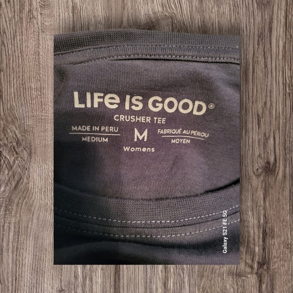 Life is Good Women's Blue Graphic T-Shirt, Medium - Picture 3 of 5